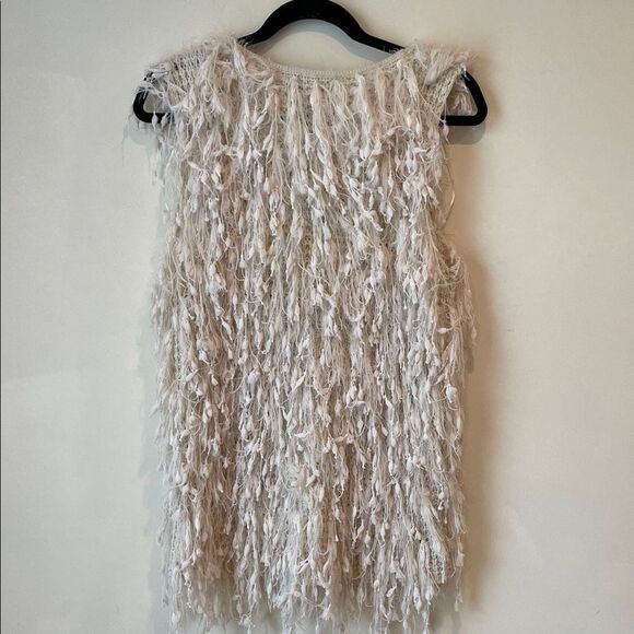 Sioni Cream Knit Vest with Fringe - Picture 5 of 5